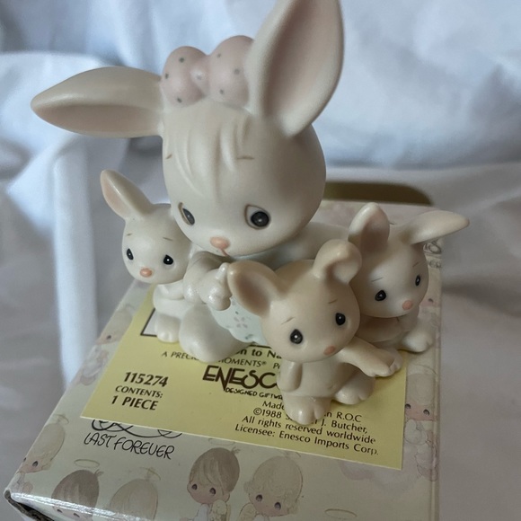 Some Bunny’s Sleeping Figurine - Picture 2 of 4